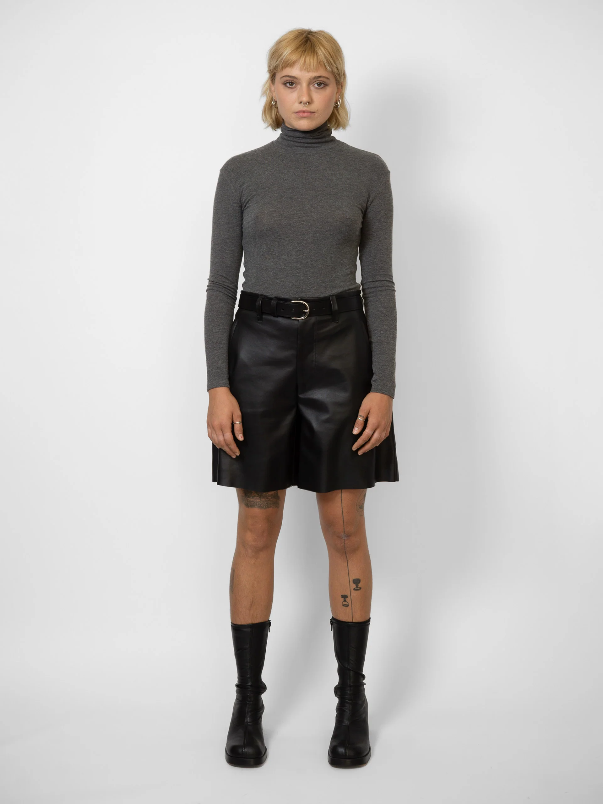 BRUVEL Milou Leather Shorts Black - Image 7