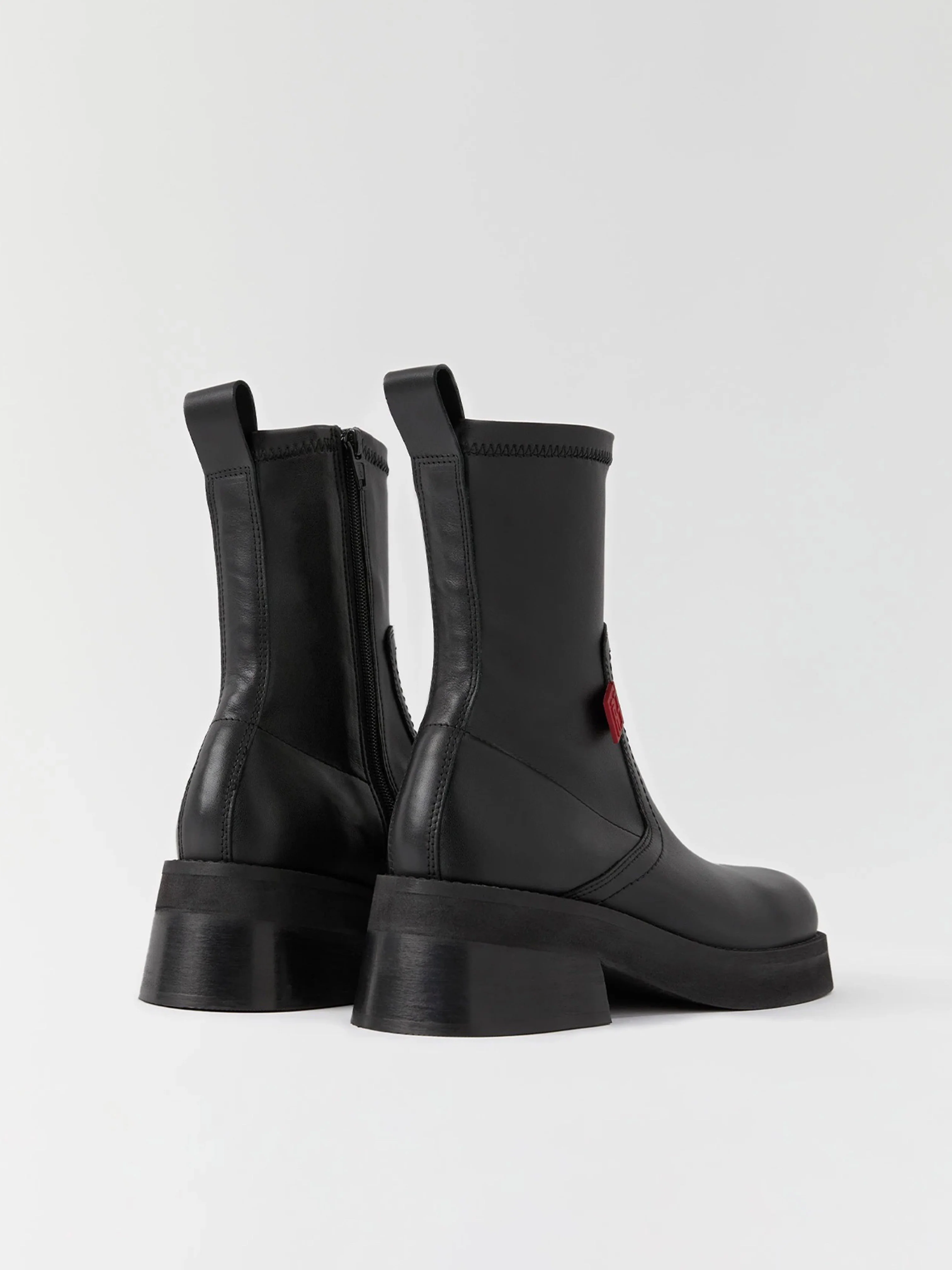 E8 x MIISTA Oliana Red Tab Black Ankle Boot - Image 3