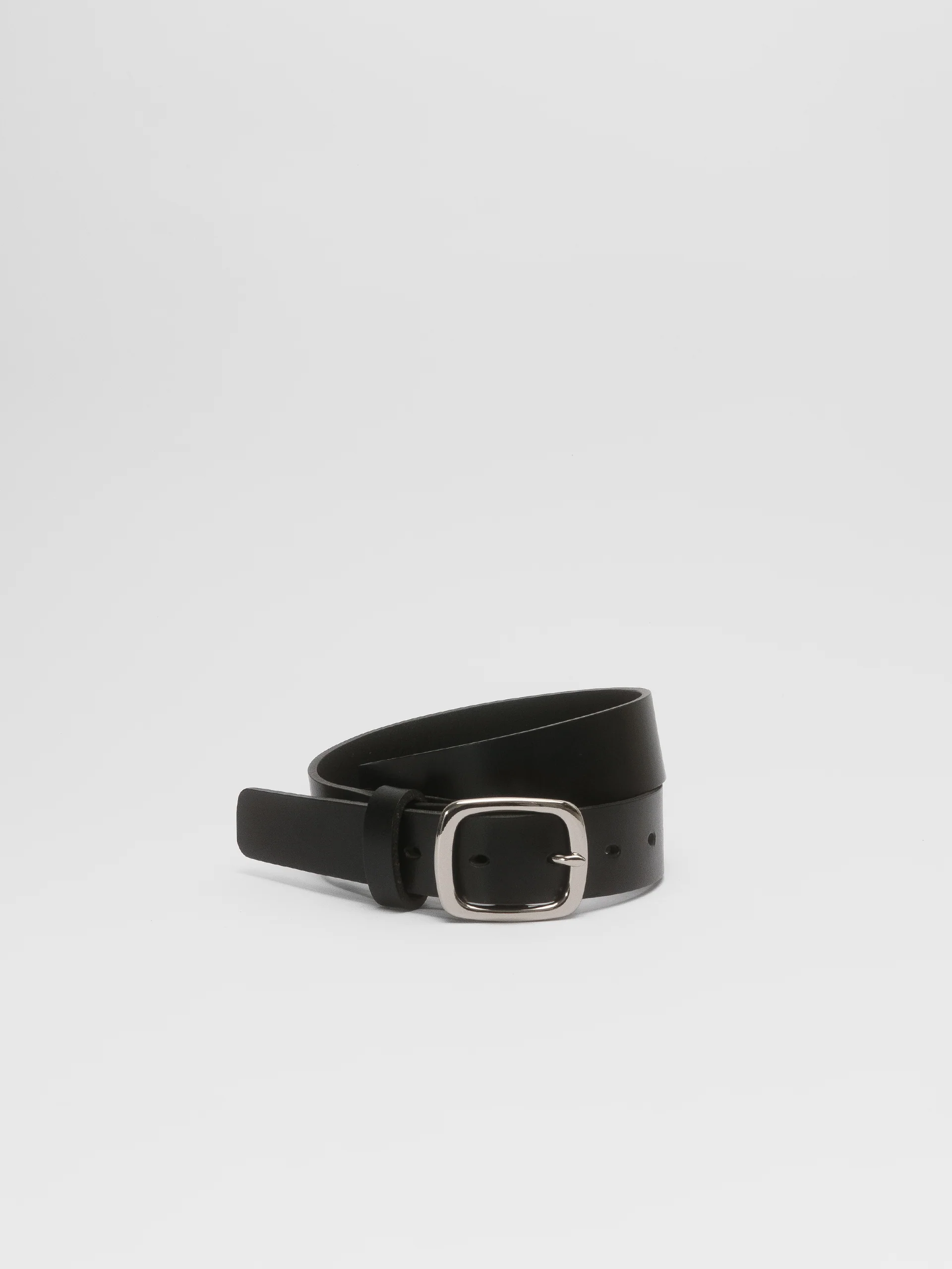 PIECES by The Lair Luen Burnished Oval Belt Black - Image 4