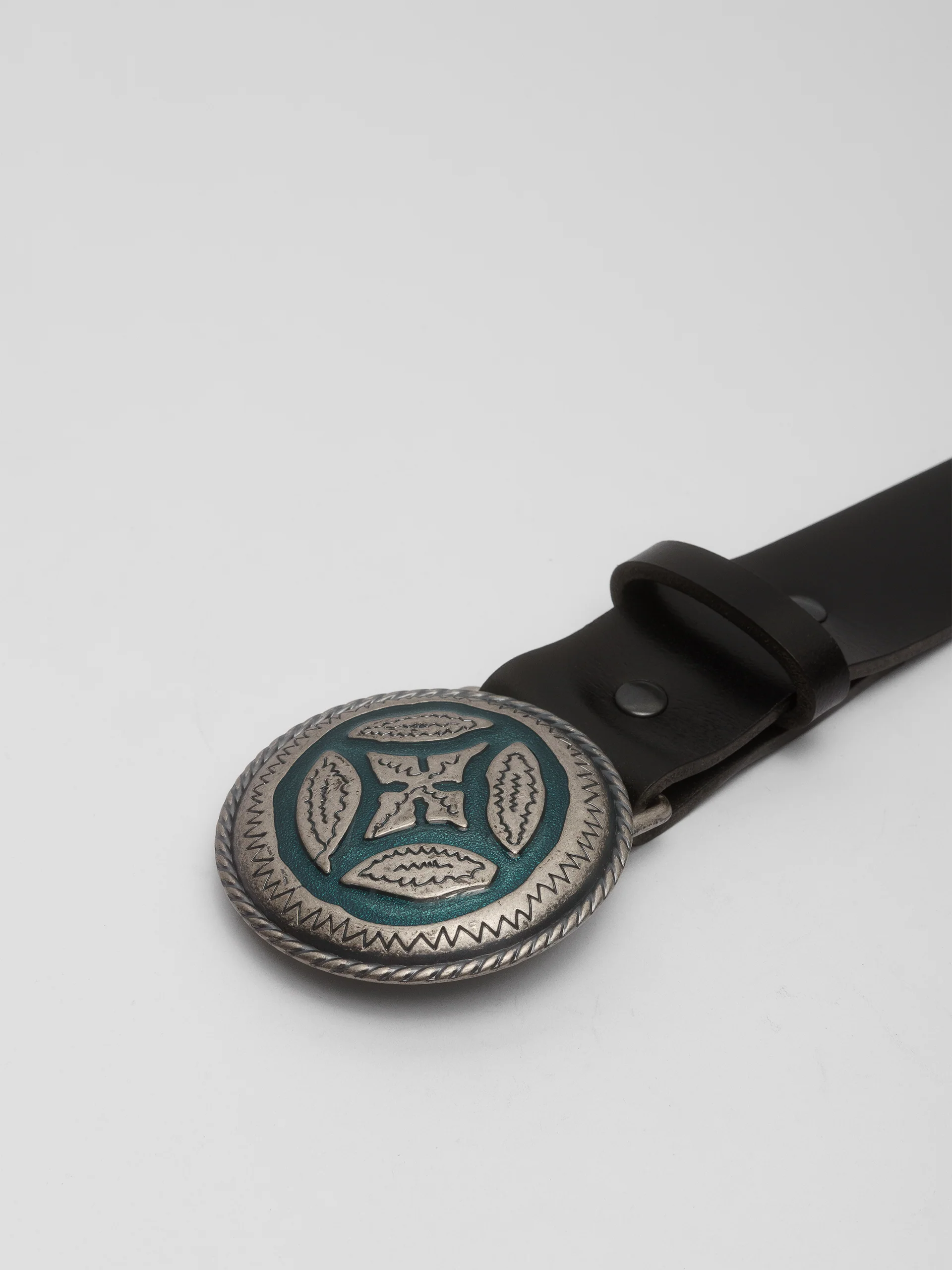 PIECES by The Lair PIECES by The Lair Vintage Italian Buckle Burnished Belt 1 Black XS-S - Image 3