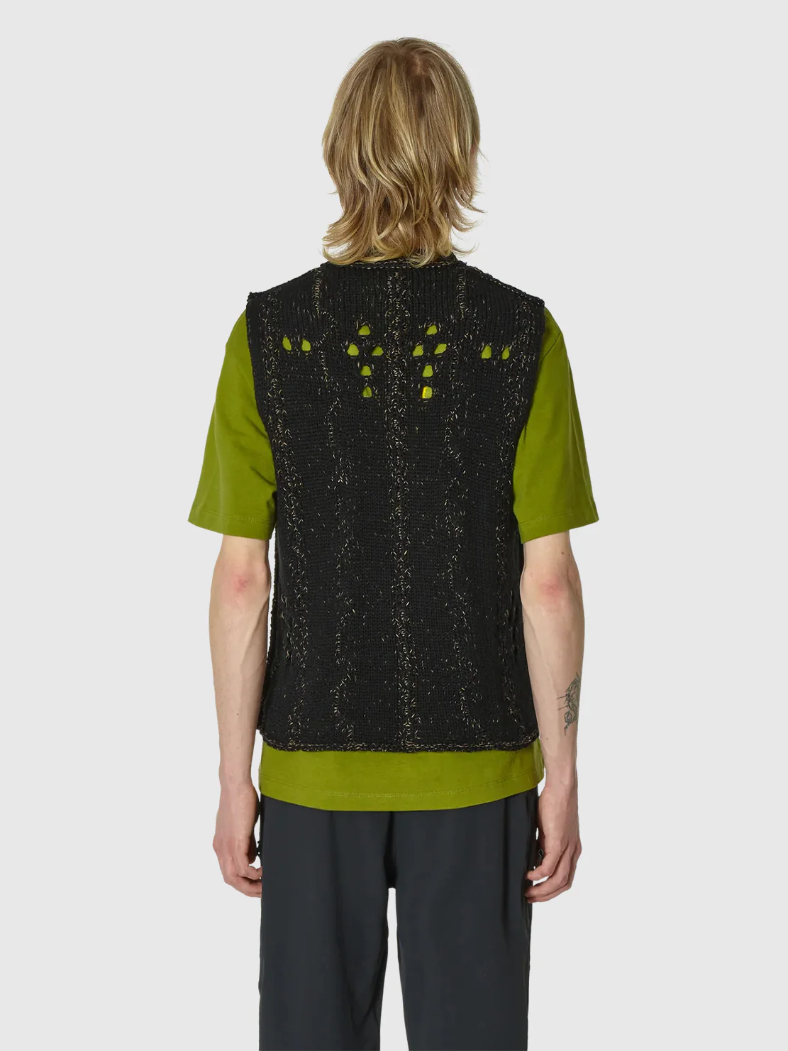 ROA Cable Roundneck Vest Black - Image 3