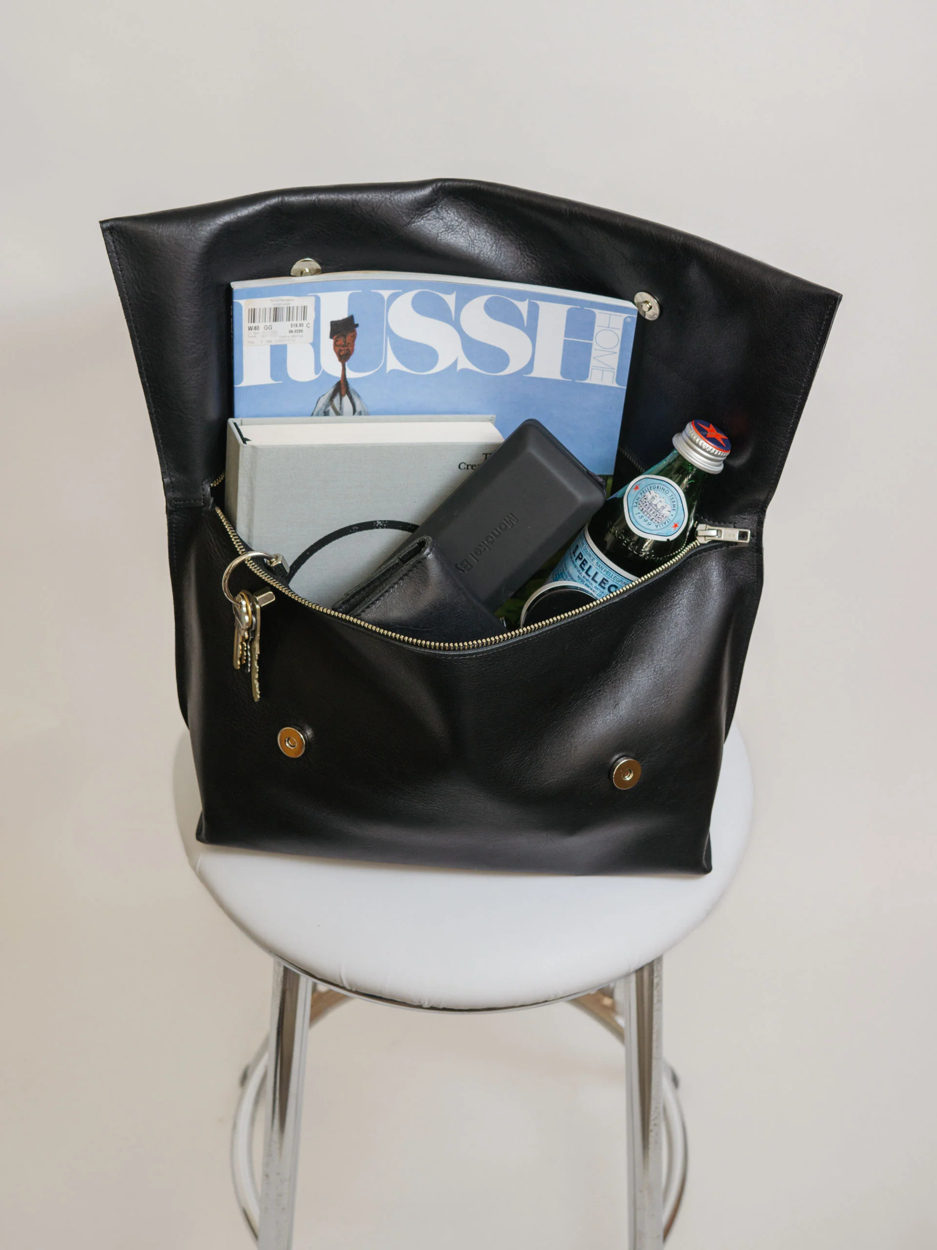 The Lair Camille Pouch Large Black - Image 4