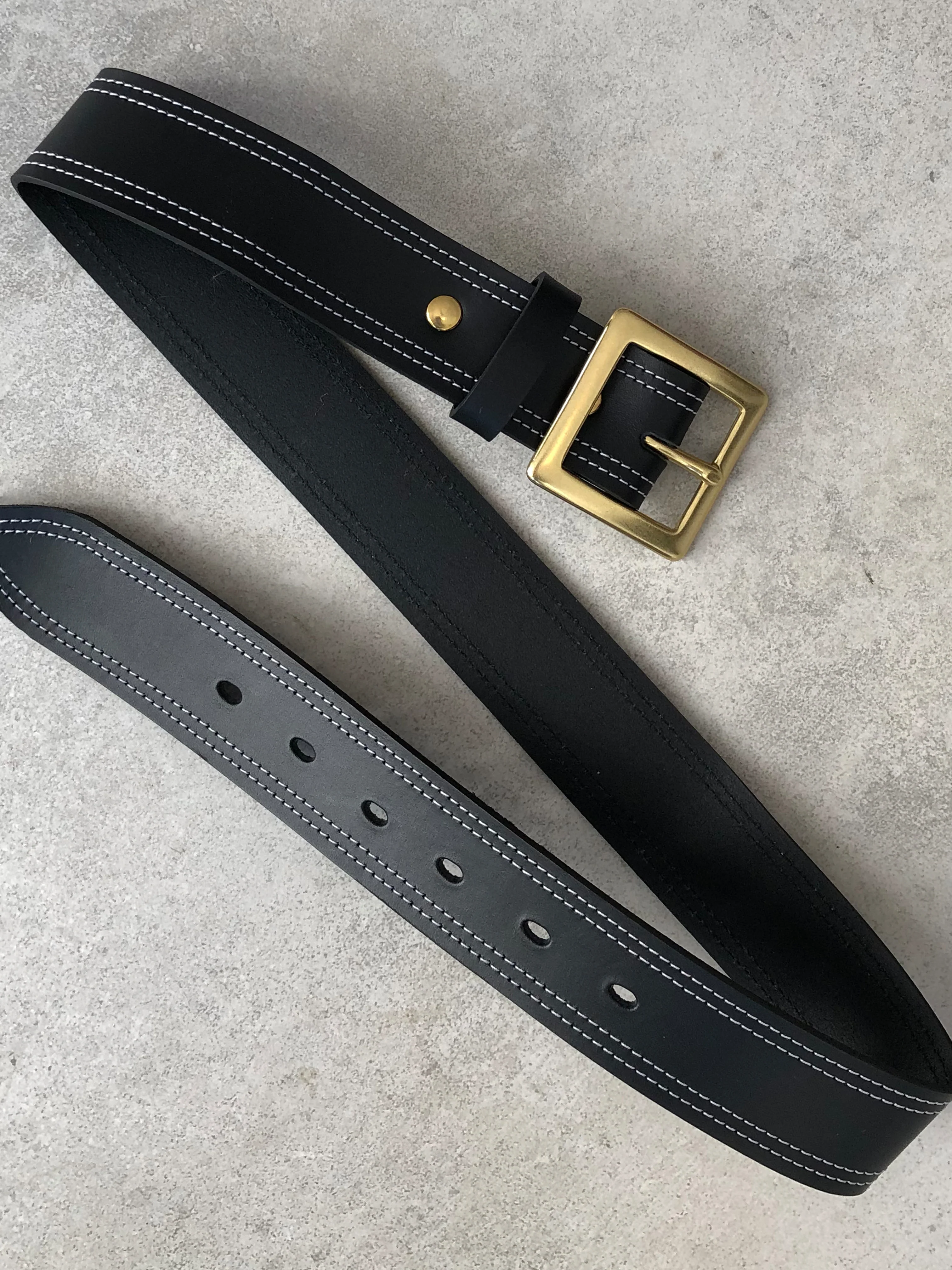 The Lair Daisy White Stitch Belt - Image 12