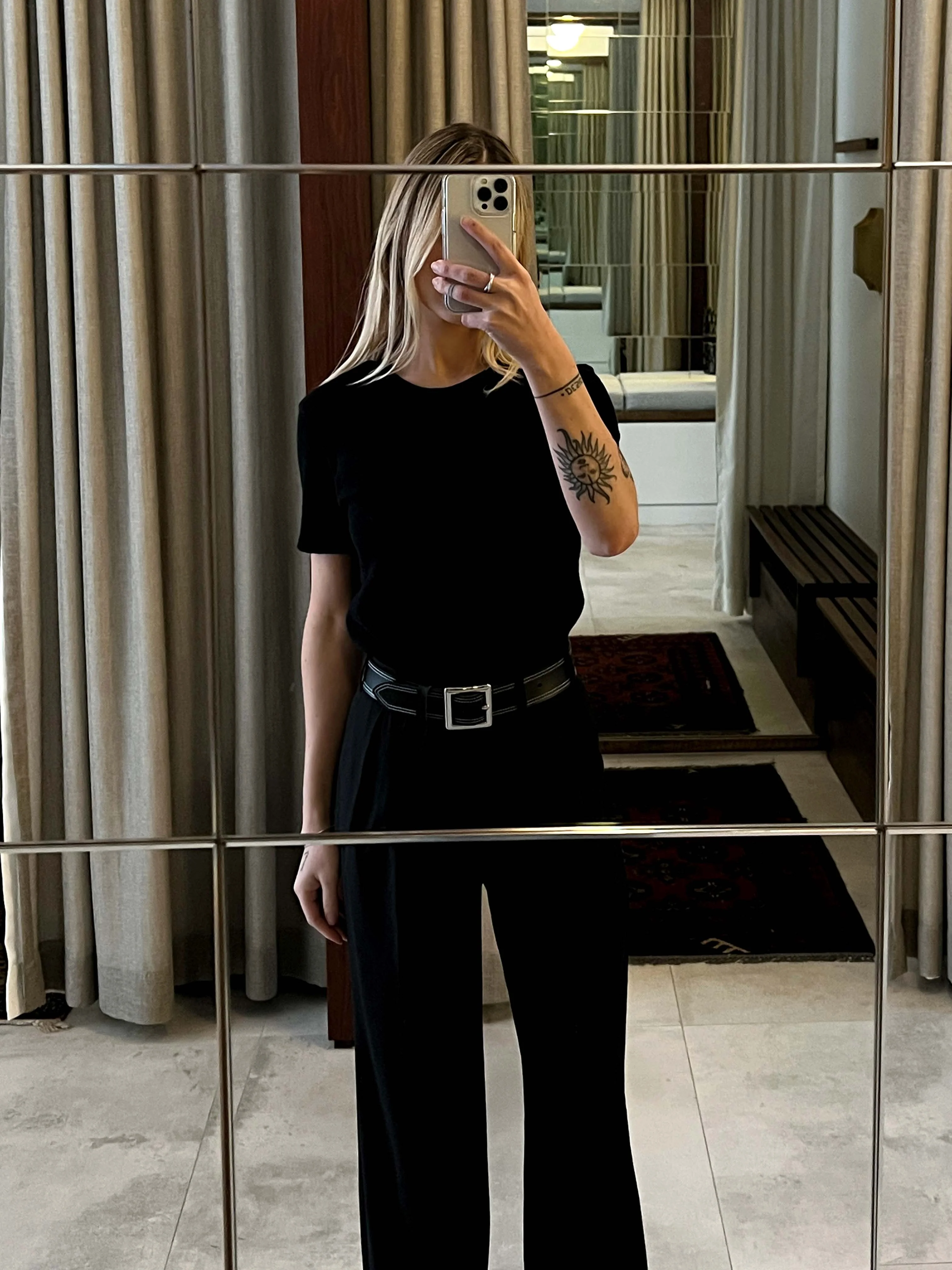 The Lair Daisy White Stitch Belt - Image 5