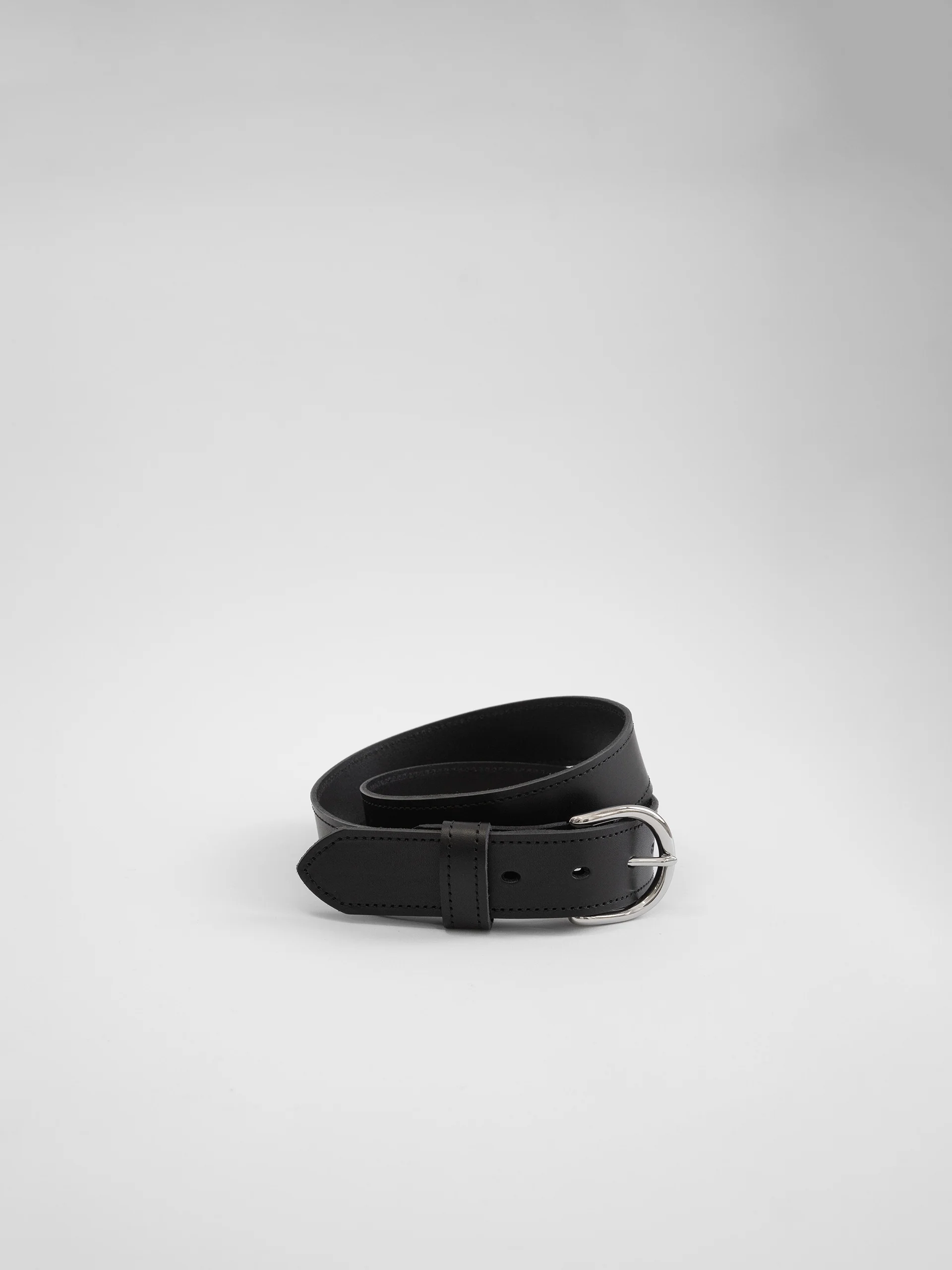 The Lair Maya Black Stitch Belt Slim - Image 5