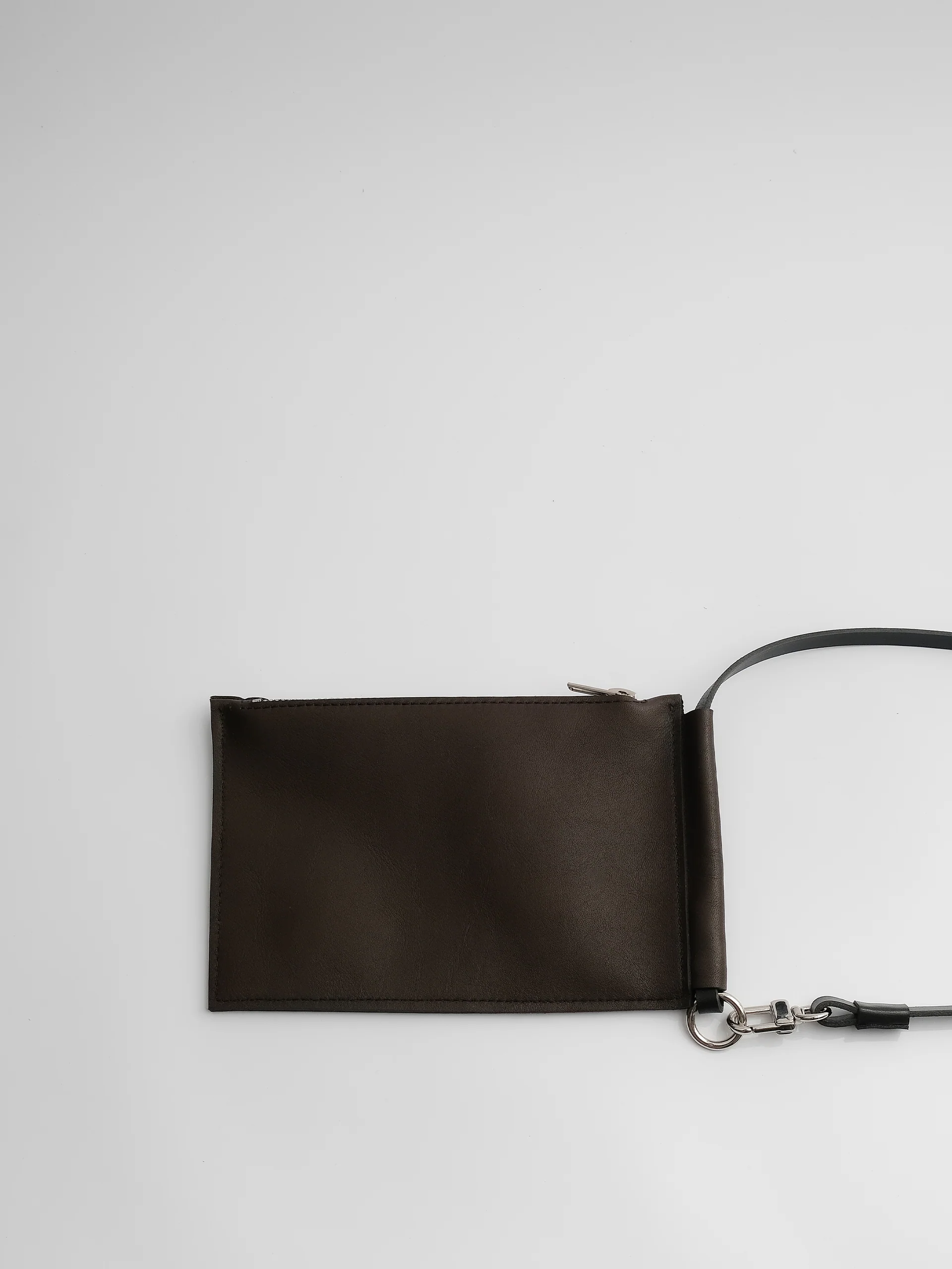 The Lair Necess Crossbody Bag Mahogany - Image 3