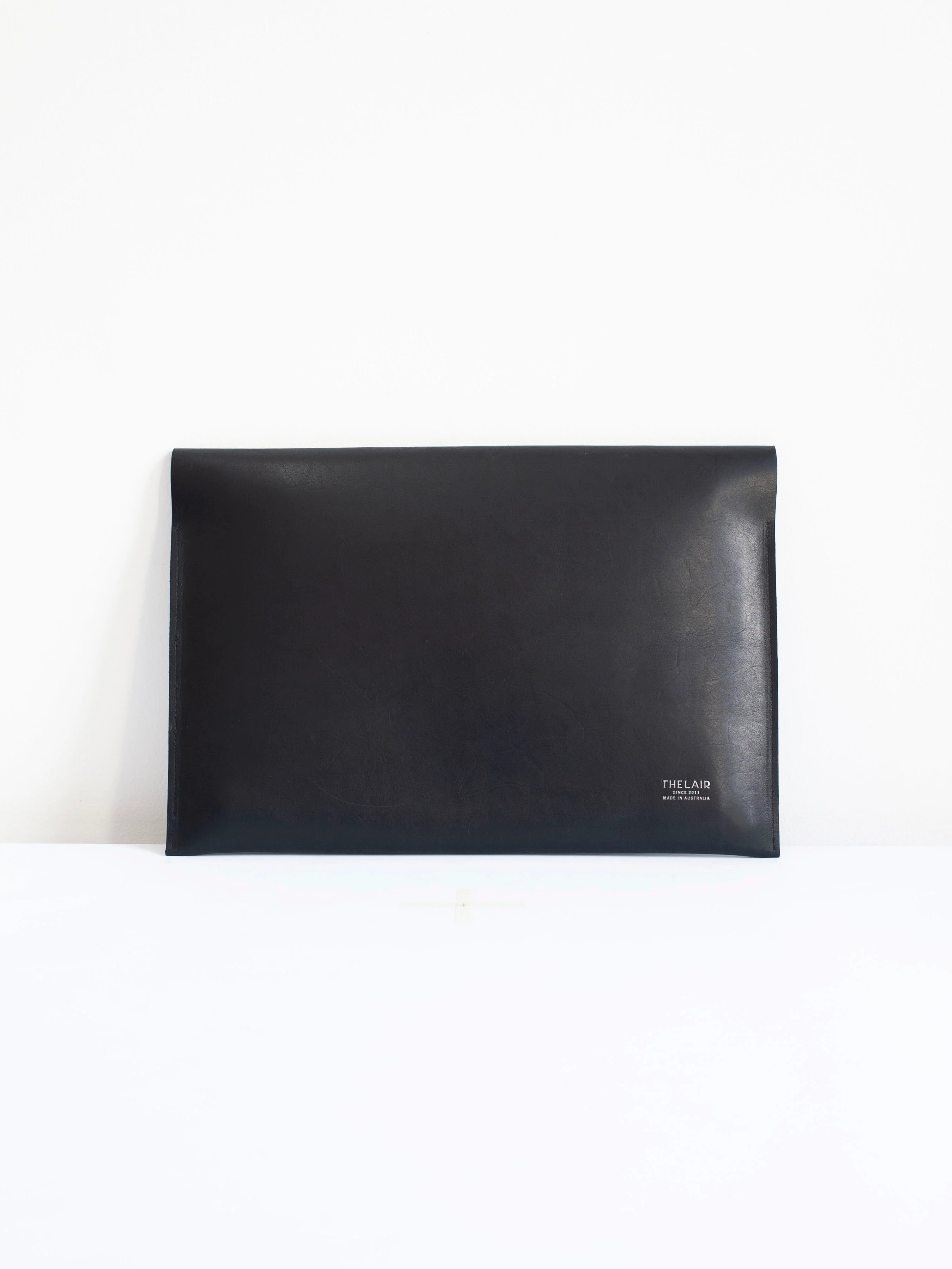 The Lair Novus Laptop Case Black 13" - Image 4